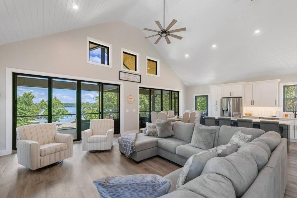 New Home, Dock, Kayaks, Game Room, Water Views Winchester Εξωτερικό φωτογραφία